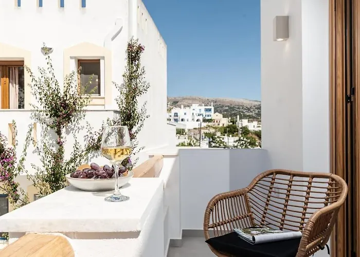 Apartment Saronada *