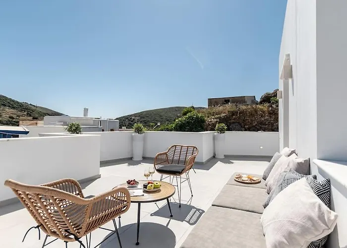 Apartment Saronada *