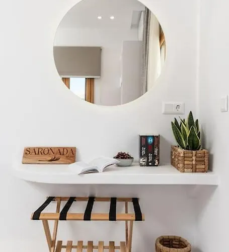 Apartment Saronada *